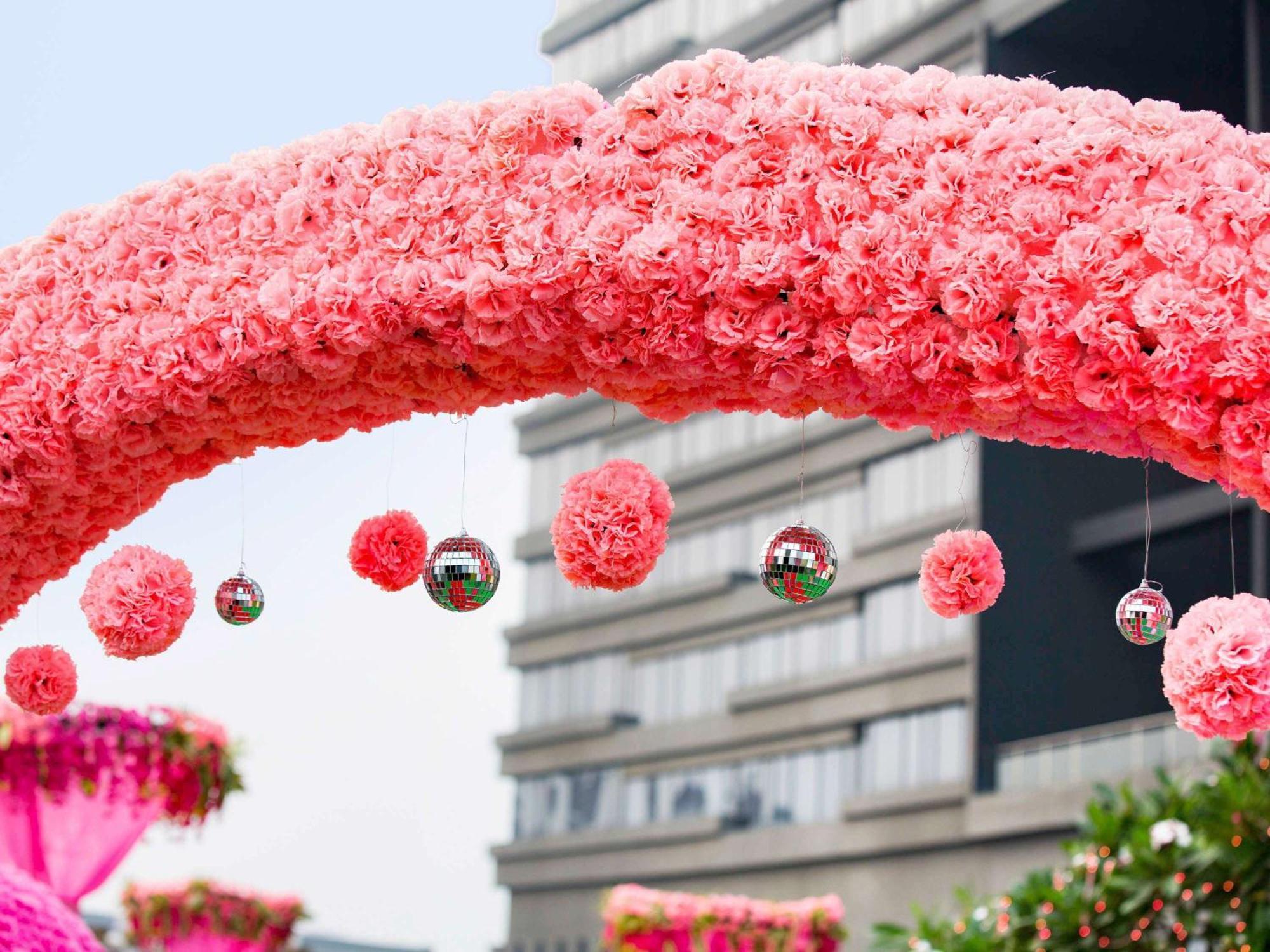 Novotel Kolkata Hotel And Residences Exterior photo Flower Festival in Japan